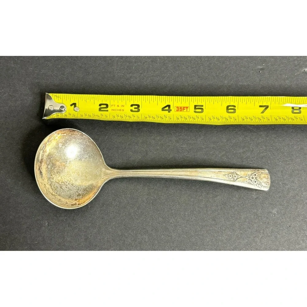Rosebud Gailstyn Gravy Ladle 7